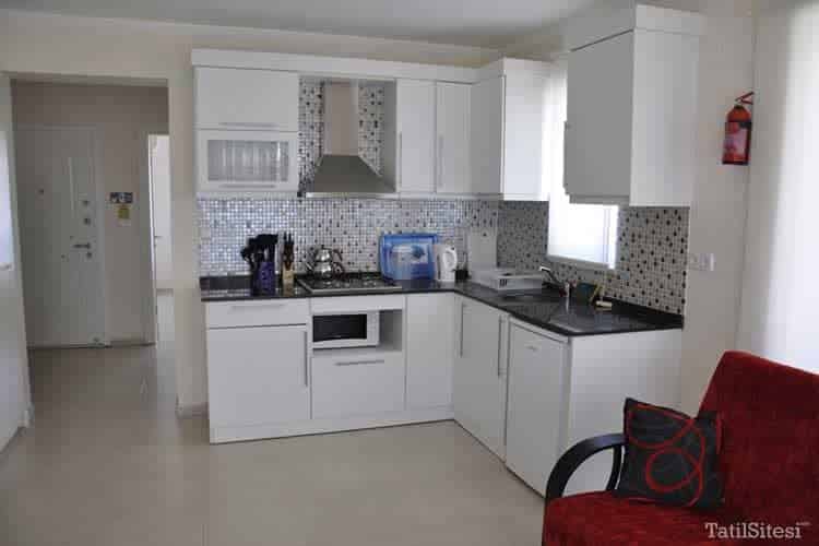 Golden Life Blue Green Residence